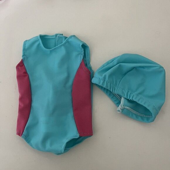 18" Doll Accessories Lot Softball Swimming Helmet Bat Ball Swimsuit Towel Socks - Picture 3 of 11